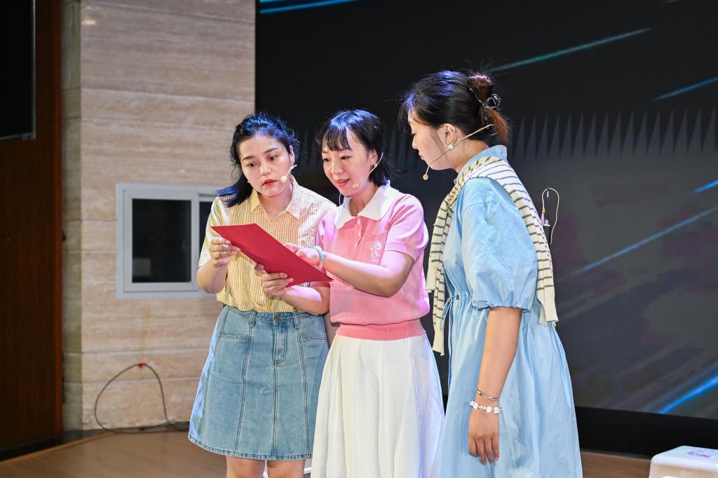 250917_2025年全国科普月活动之科学家精神宣讲活动 (1).jpg